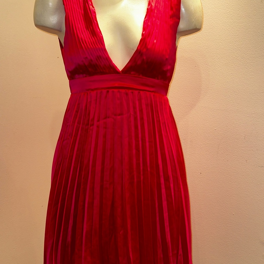 Jessica Simpson Grecian Cocktail Dress - Picture 6 of 10